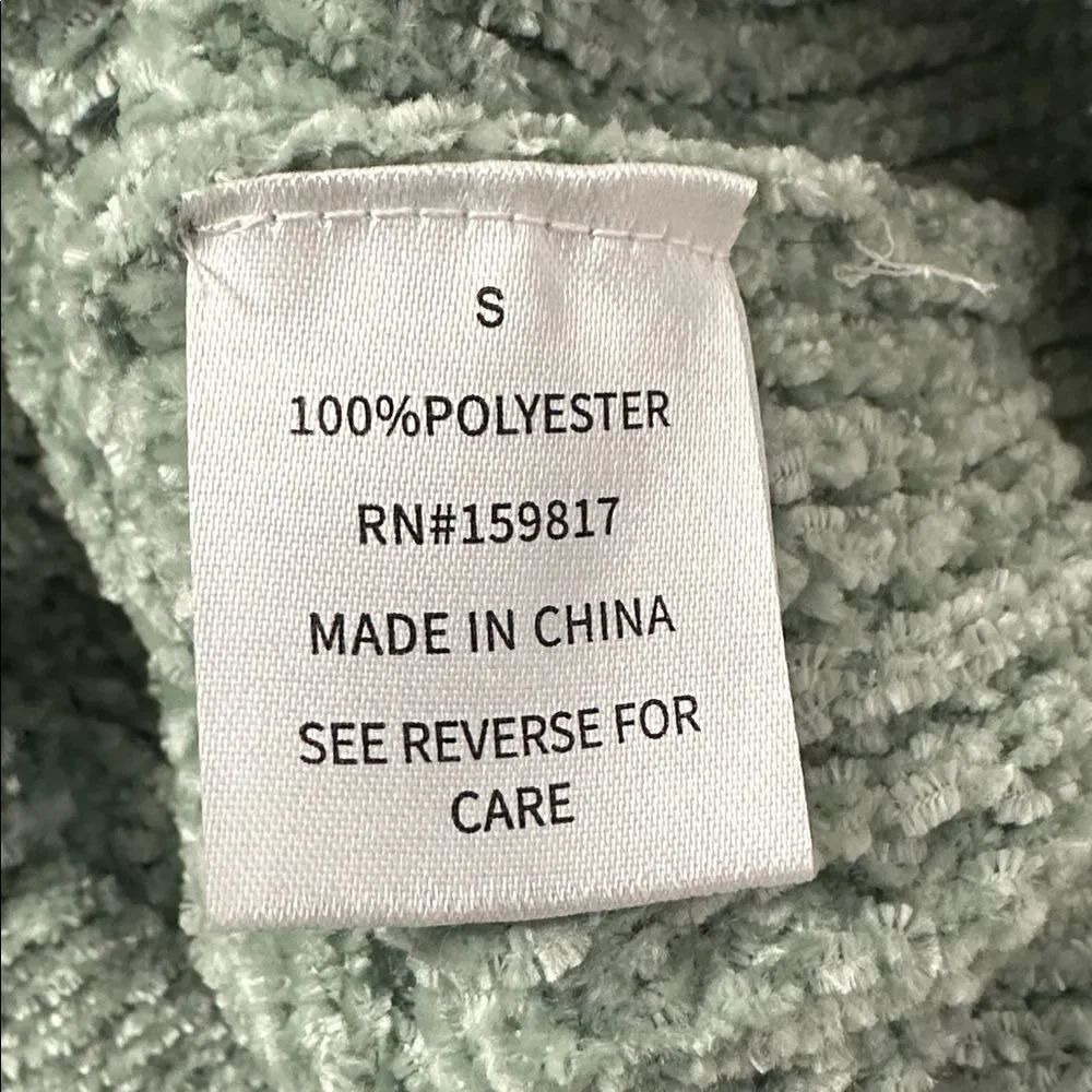 ALTAR’D STATE S Sage Green Chenille Waffle Knit Crew Crop Raglan Sweater - Picture 12 of 13
